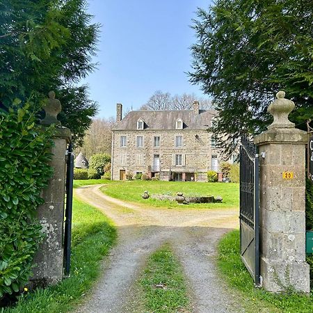 Chateau Isigny, Ideal Pour Les Familles Avec Enfants Et Les Animaux De Compagnie, Situe A Proximite Du Mont Saint-Michel Exteriér fotografie