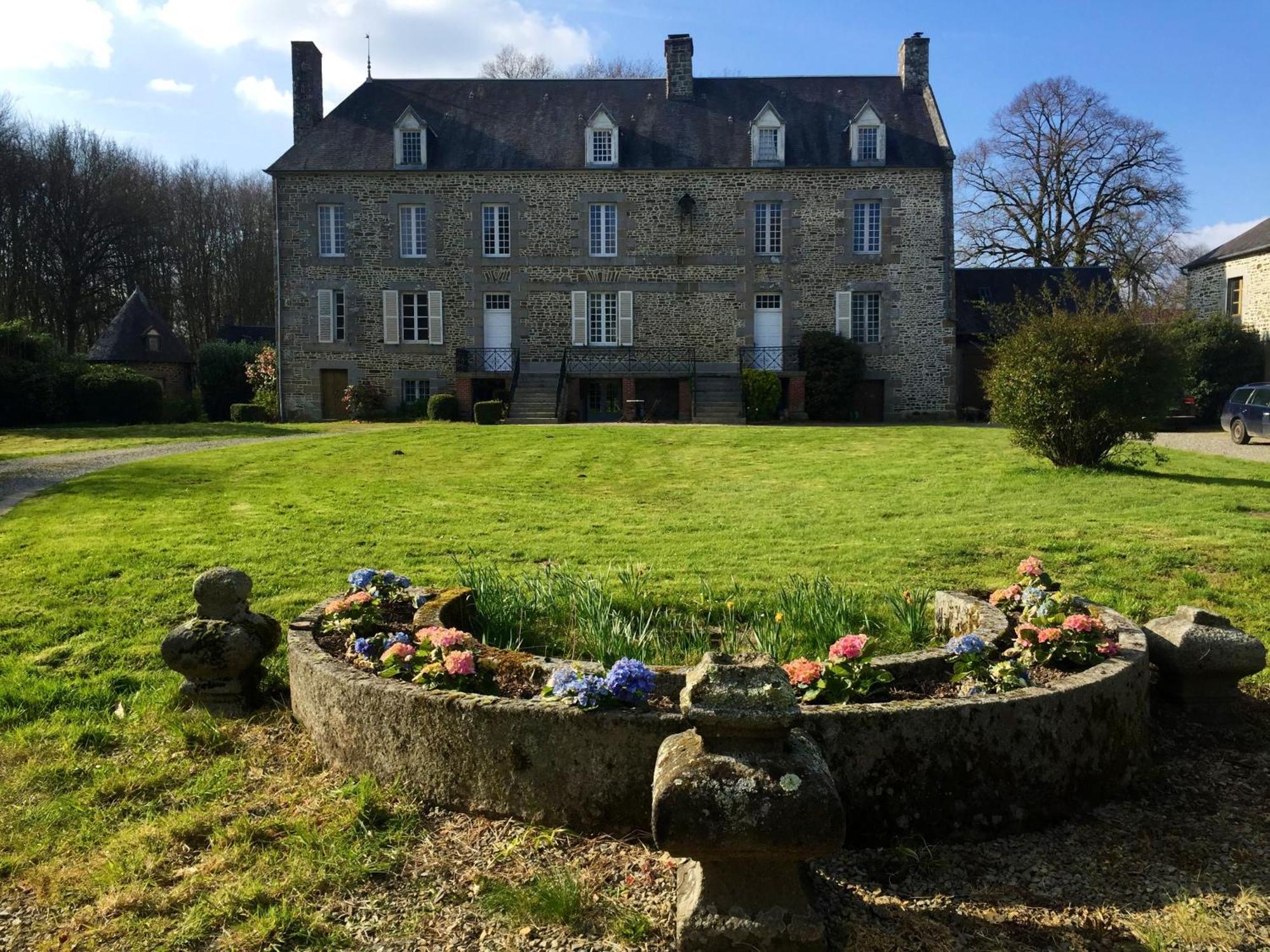 Chateau Isigny, Ideal Pour Les Familles Avec Enfants Et Les Animaux De Compagnie, Situe A Proximite Du Mont Saint-Michel Exteriér fotografie